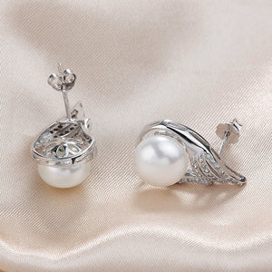 Wing Pearl Earrings