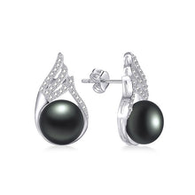 Load image into Gallery viewer, Wing Pearl Earrings